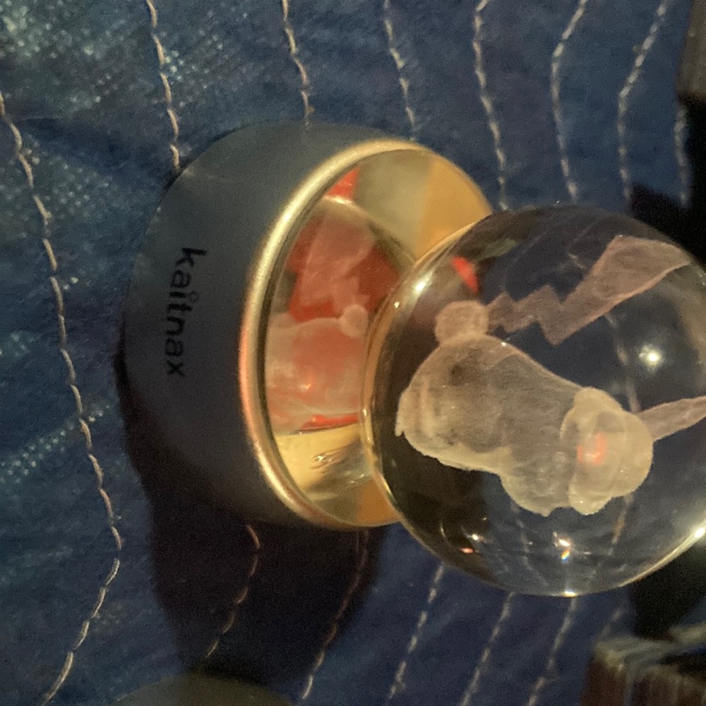 Pokémon Kaitnax glass 3d image lights
